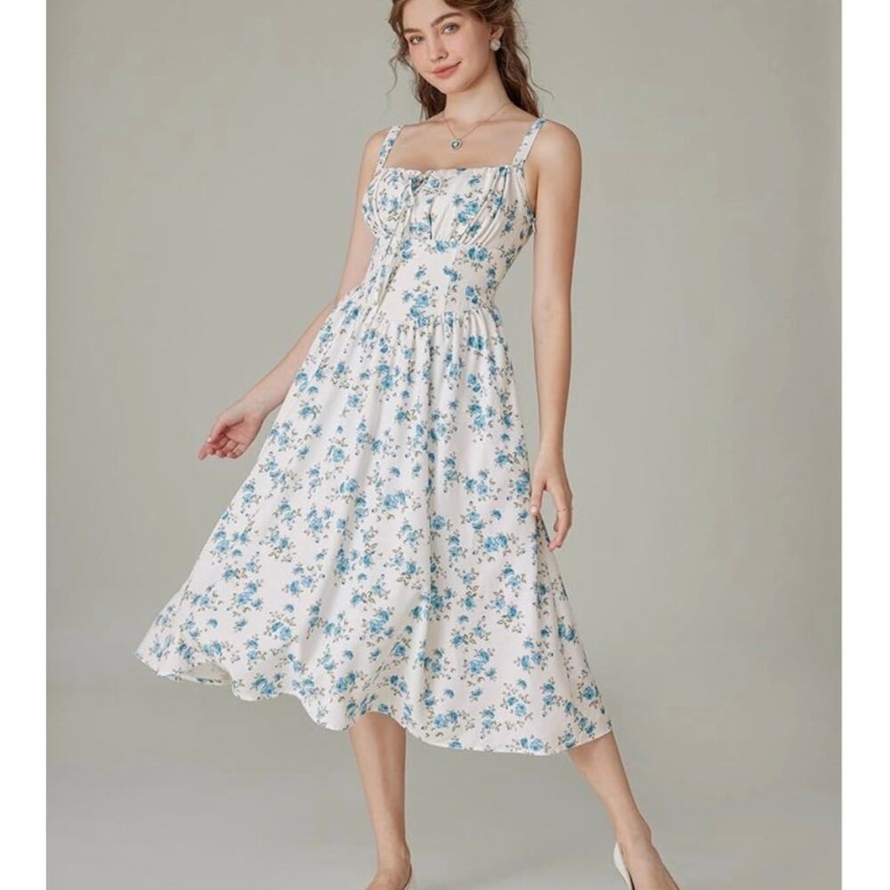 NWT Scarlet Darkness Floral Milkmaid Midi Dress White & Blue Size M